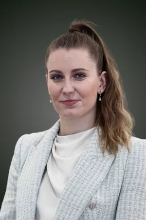 Eva Esih